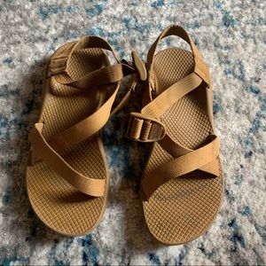 Chaco women’s z 1 classic size 8